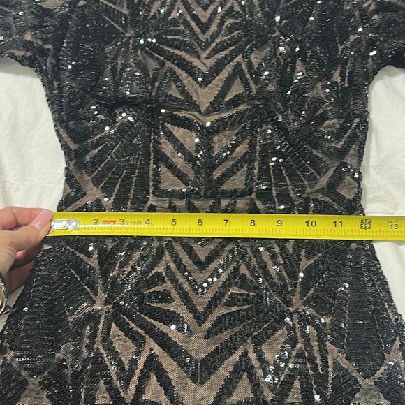 Dress The Population Emery Sequined Scoopback Dress in Black Jeweled Size XS - Picture 13 of 16